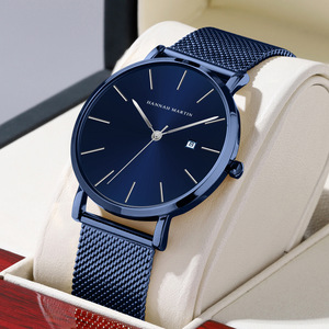 <span class=keywords><strong>Montre</strong></span> pour <span class=keywords><strong>homme</strong></span> HANNAH MARTIN 151 30M résistante à l'eau ; <span class=keywords><strong>Montre</strong></span> minimaliste tendance, style coréen, inspirée de <span class=keywords><strong>DW</strong></span>, en acier inoxydable bleu foncé - Product Image 1