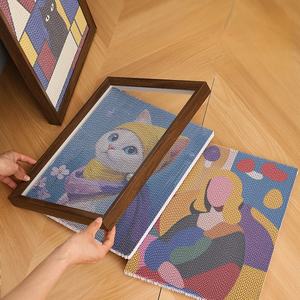 Bantalan cakar kucing bingkai kayu untuk dekorasi rumah, penggaruk dinding berperekat dengan bantalan gores gambar bergelombang yang dapat diganti - Product Image 3