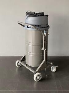 Aspiradora industrial monofásica de 220V con 3 motores Capacidad húmeda y seca de 60L - Product Image 5