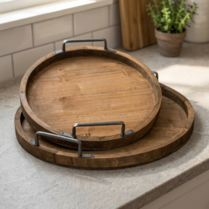 Plateau de service en bois artisanal B.S INTERNATIONAL de qualité supérieure, respectueux de l'environnement, finition polie, poignées en métal, compatible lave-vaisselle et micro-ondes - Product Image 1