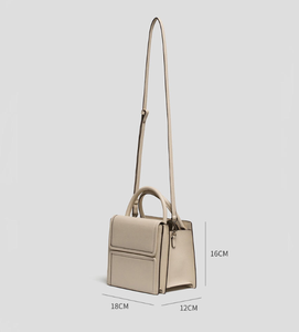 Sac à main de luxe pour femme avec logo personnalisé, élégant et tendance, avec poche à rabat, en cuir PU, sac à main à poignée pour femme - Product Image 4