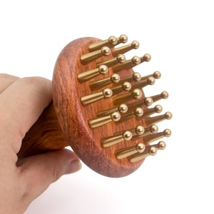 Pettine Massaggiante Gua Sha in Rame per Corpo e Cuoio Capelluto, Spazzola Massaggiante per Punti Meridiani, Spazzola per Massaggio Corpo GuaSha - Product Image 5