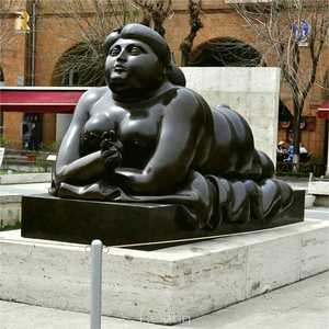 Statue de femme en bronze de grande taille RELONG, sculpture en métal de Fernando <span class=keywords><strong>Botero</strong></span> pour la décoration de parcs en plein air - Product Image 1