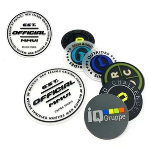 Logotipo de diseño Marca 3D Insignia de transferencia de calor Ropa Etiqueta suave en relieve Goma de silicona Pvc Parche Personalización - Product Image 4