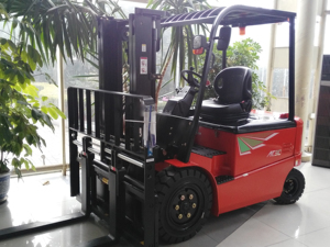 Peralatan logistik <span class=keywords><strong>Forklift</strong></span> otomatis CPD45 4.5 Ton mesin <span class=keywords><strong>Forklift</strong></span> listrik dengan suku cadang kualitas tinggi - Product Image 5