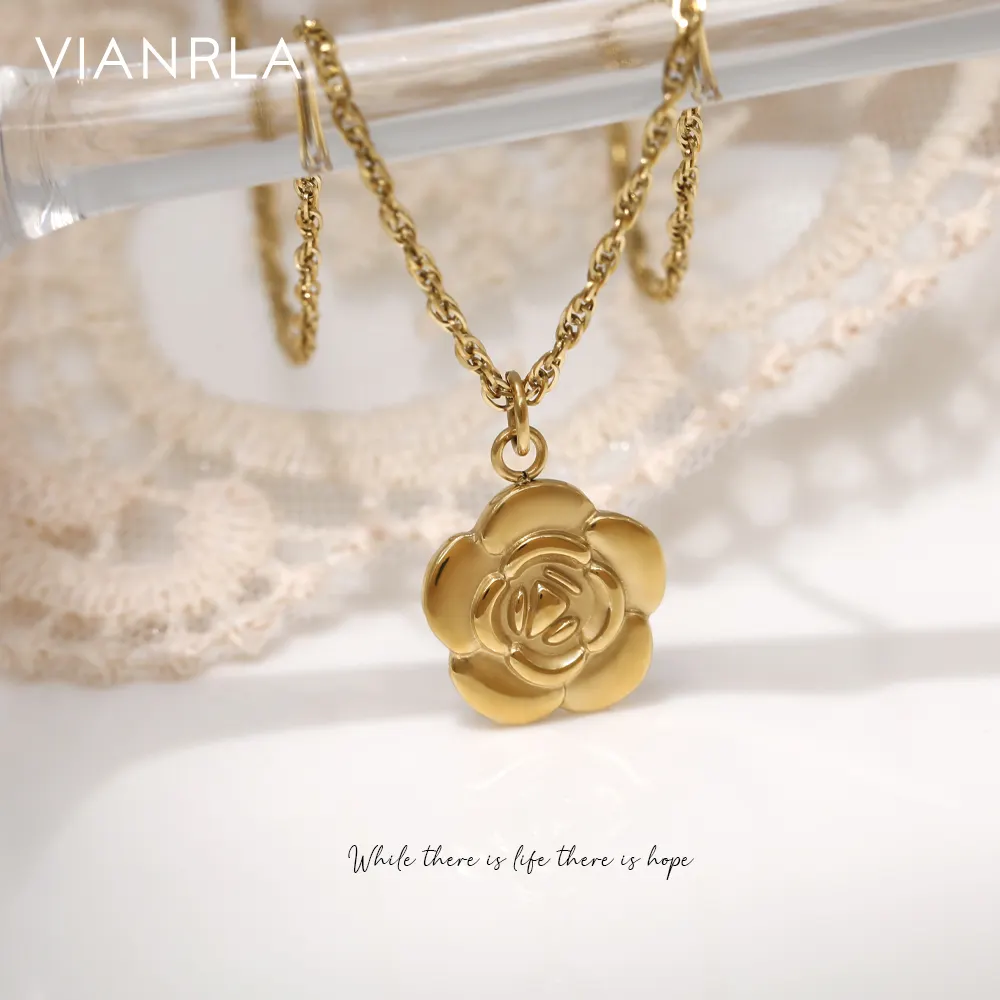 VIANRLA Stainless Steel Necklace 18K PVD Plated Rose Pendant 3D Effect Luxury Jewelry Cross Chain Wholesale Free Laser Logo