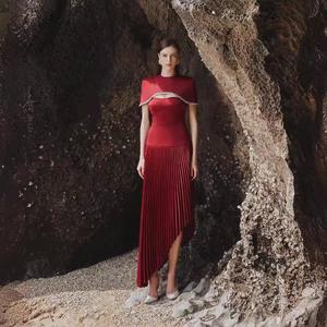 <span class=keywords><strong>ชุด</strong></span>เดรสออกงานยาวคลุมเท้าแบบสองชิ้น ดีไซน์<span class=keywords><strong>เวียดนาม</strong></span>สไตล์ซัมเมอร์ พร้อมผ้าคลุมไหล่เล็กๆ  กระโปรงจีบสำหรับผู้หญิง - Product Image 3