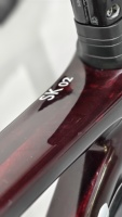 Vélo de route en carbone 7,2 kg, transmission électronique haut de gamme 2x12, fourche entièrement en carbone, frein à disque hydraulique 160 mm 140 mm, compatible tubeless