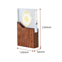 Récompense personnalisée en acrylique transparent de qualité supérieure avec socle en bois de noyer et médaille dorée 3D pour la reconnaissance des employés