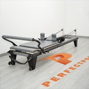 Machines pilates équipement de gymnastique lit blanc aluminium métal maison aluminium Pilates Reformer - Product Image 1