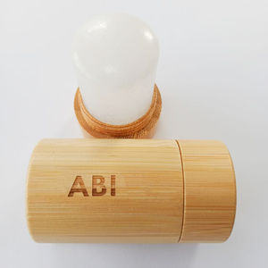 Fabricant de <span class=keywords><strong>d</strong></span>éodorants en stick 60G, <span class=keywords><strong>pierre</strong></span> <span class=keywords><strong>d</strong></span>'<span class=keywords><strong>alun</strong></span>, <span class=keywords><strong>d</strong></span>éodorant 120G, emballage en bambou avec logo ou étiquette gravés au laser - Product Image 1