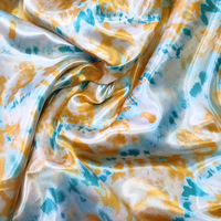 Tissu satiné imprimé numérique à motif floral dégradé RTS 75 g/m² - Faible quantité minimale de commande pour robe et foulard
