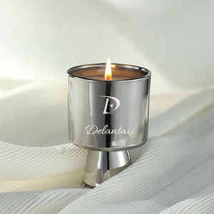 AIKUN Bougie en verre d'aromathérapie argentée de luxe Vente en gros Idée cadeau créative pour les vacances de Pâques Diwali Bougie en cire de soja sans fumée - Product Image 2