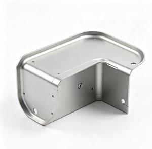 Fabrication sur mesure de tôles métalliques, service de découpe CNC de panneaux en aluminium avec trous de vis et découpes pour un assemblage de précision - Product Image 1