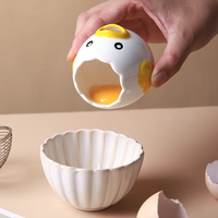 Beau séparateur d'œufs blancs en céramique de poulet, séparateur d'œufs, séparateur de protéines de jaunes d'œufs, outil de cuisson filtrant