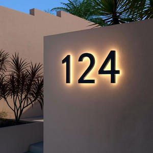 Targa con Numeri Civici 3D LED Luminosi in Acciaio Inox, Impermeabile per Esterni e Giardino - Product Image 1
