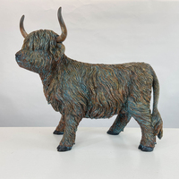 Ornamen sapi Highland Resin, dekorasi rumah ruang tamu Desktop patung sapi hadiah Resin