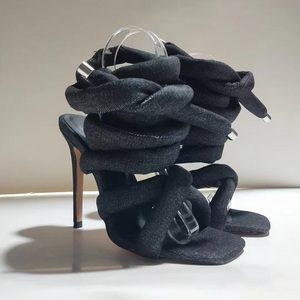 Sandalias Rojas con Tiras Cruzadas Romanas, Sandalias de Punta Cuadrada para Mujer, Zapatos de Vestir de Alta Calidad para Fiestas y Uso Diario, Tacones Personalizados - Product Image 5