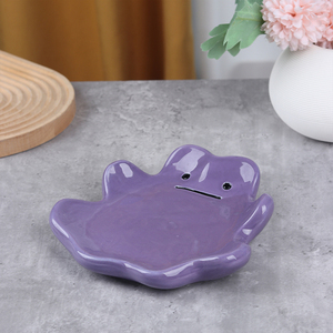 Piatto in Ceramica Dipinto a Mano con Piccolo Mostro Viola 20cm 7,5 Pollici, Piatto Carino per Cena, Dessert e Insalata - Product Image 3