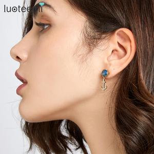 LUOTEEMI <span class=keywords><strong>orecchini</strong></span> <span class=keywords><strong>pendenti</strong></span> con ancoraggio dal Design creativo per donne e ragazze incontri Party Blue Red CZ Crystal Earring - Product Image 4