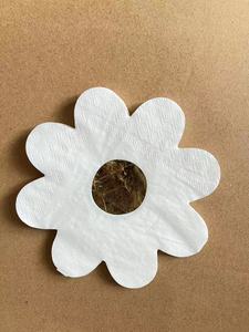 อุปกรณ์ตกแต่งงานเลี้ยงน้ำชา จานกระดาษรูปดอกทานตะวันแบบใช้แล้วทิ้ง จานเค้กรูปดอกเดซี่ ภาชนะใส่อาหารบนโต๊ะอาหาร - Product Image 3