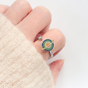 Anillos giratorios antiestrés con diseño de planeta, engastados con circonita cúbica de colores, chapados en oro sobre cobre, joyería minimalista para mujer - Product Image 2