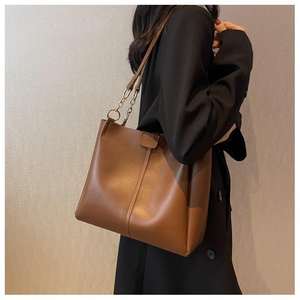 Conjunto de 2 piezas de bolso de hombro de gran capacidad, impermeable, de piel sintética. - Product Image 2