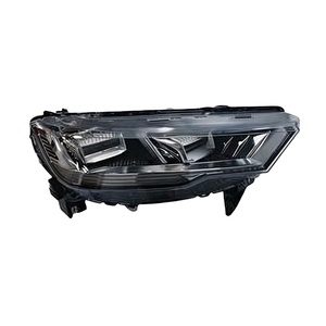 ชุดไฟหน้าสำหรับรถยนต์ GWM Haval H6 รุ่น Harvard H6 หมายเลขอะไหล่ 4121100xkn03a - Product Image 1