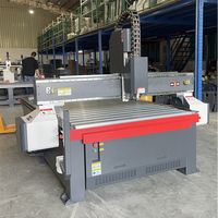 Machine de fraisage CNC à 3 axes, fraiseuse à bois à broche unique, système de contrôle NC Studio, essentiel, y compris le moteur à roulement, la boîte de vitesses