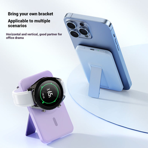 Batterie externe 3-en-1 personnalisable avec logo, 5000 mAh, câble intégré et support magnétique - Product Image 2