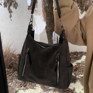 Women's PU Leather <b>Tote</b> <b>Bag</b> Polyester Lining Zippered Waterproof Large Capacity Single Shoulder <b>Bag</b> New Trendy Fashion All - Product Image 4