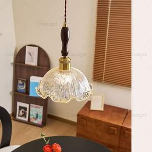 Lampadario in Vetro Creativo Moderno Semplice Lussuoso Piccolo e Caldo Personalizzato con Telecomando LED per Camera da Letto - Product Image 4