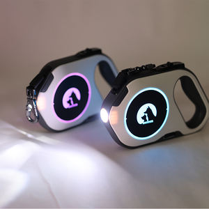 Correa Retráctil Automática para Perros con Logotipo Personalizado al por Mayor, Correa de Poliéster Ajustable de 2.5 Metros de Largo, Correa Única con Luz para Pasear Mascotas - Product Image 2