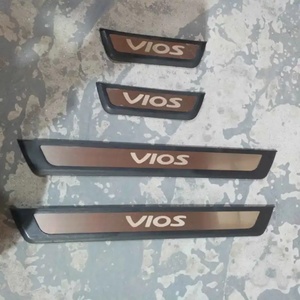 Protector de Umbral de Puerta de Coche de Alta Calidad con LED para Toyota Vios 2014-2017, Venta Caliente de Fábrica China - Product Image 4