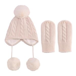 Vente en gros d'accessoires d'hiver pour enfants <span class=keywords><strong>bonnet</strong></span> nouveau-né avec pompons garçons et filles <span class=keywords><strong>bonnet</strong></span> en tricot écharpe d'oreille chaude ensemble <span class=keywords><strong>bonnet</strong></span> et gants - Product Image 2