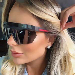 Gafas de Sol Unisex al por Mayor, Estilo Punk, sin Montura, Lente de una Pieza, Gafas Deportivas, Steampunk, Extra Grandes, Y2K, con Espejo - Product Image 2