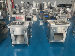 Machine à découper la viande professionnelle en acier inoxydable, fonction automatique pour la découpe en bandes, en dés et en tranches de bœuf, de poulet et de poitrine de poulet, haute performance - Product Image 3