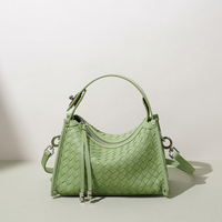 Sac bandoulière de luxe en cuir véritable tressé pour femme, sac à main Intrecciato fait main, sac de créateur de luxe avec rivets au bas