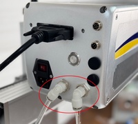 Imprimante laser UV en ligne Machine de marquage par impression laser volante pour la date de production de sachets d'emballage en plastique alimentaire Imprimante laser
