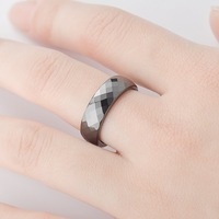 Bague large facettée en acier inoxydable, coupe diamant géométrique, style minimaliste, en stock, vente en gros, bijoux de mode