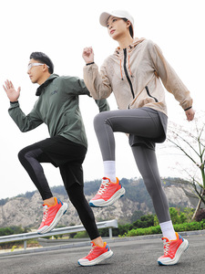 Zapatillas deportivas transpirables y ligeras para hombre y mujer, atléticas, para exteriores, antideslizantes, resistentes a la abrasión, informales. - Product Image 5