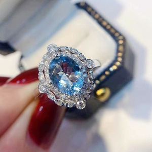 Anello con Topazio Ovale per Donne, Elegante Anello di Fidanzamento, Gioiello Minimalista alla Moda per Uso Quotidiano - Product Image 2