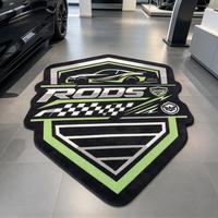 Tapis tufté personnalisé en forme de logo, tapis de sol en peluche irrégulier pour marque automobile, idéal pour la décoration de garage et d'atelier