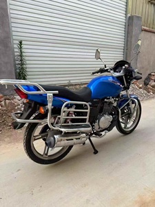 <span class=keywords><strong>Moto</strong></span> à essence <span class=keywords><strong>Suzuki</strong></span> EN150 150cc personnalisée monocylindre 4 temps refroidie par air CDI adaptée à toutes sortes de conditions routières - Product Image 5
