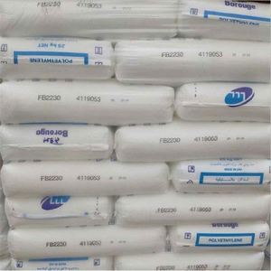 วัตถุดิบพลาสติกโพลีเอทิลีนความหนาแน่นต่ำเชิงเส้นชนิดบริสุทธิ์ LLDPE R50035 ความทนทานสูง สำหรับการขึ้นรูปถังเก็บน้ำด้วยวิธีโรโตโมลดิ้ง - Product Image 4