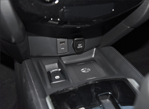 QI Wireless Charger Quick Charge สำหรับ Nissan X-Trail Qashqai 2015 2016-2019สำหรับ <span class=keywords><strong>Iphone</strong></span> XR <span class=keywords><strong>XS</strong></span> MAX อินฟราเรด Sensor ผู้ถือโทรศัพท์ - Product Image 5