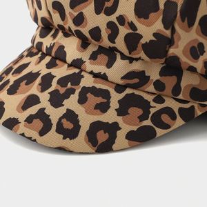 หมวกเบเร่ต์ลายสัตว์แฟชั่นฤดูใบไม้ผลิ 2025 หมวกเบเร่ต์ลายเสือดาวปรับขนาดได้สำหรับผู้หญิง - Product Image 6
