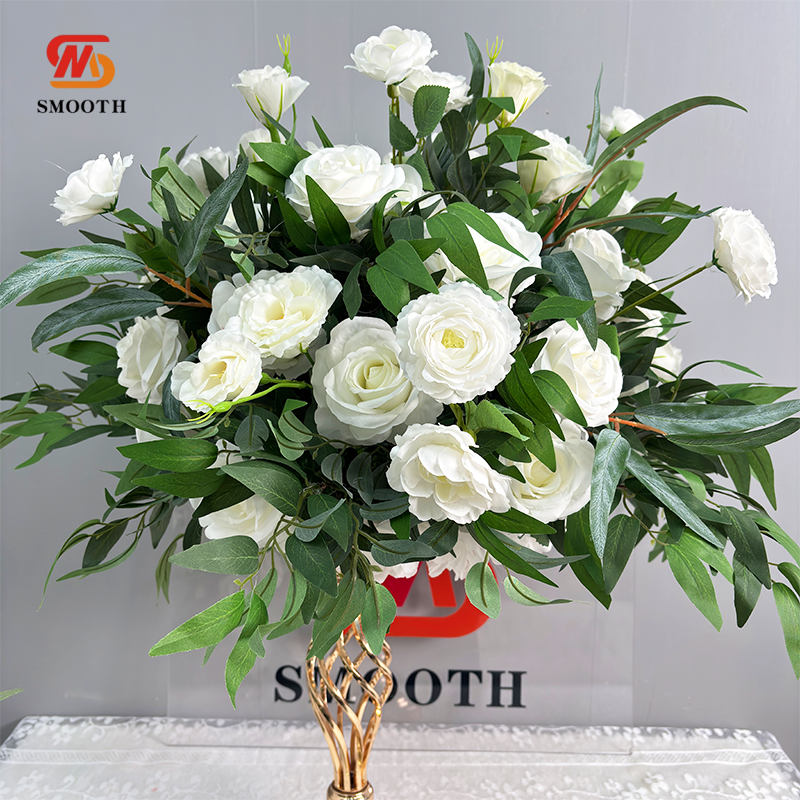 สีเขียวสีขาว