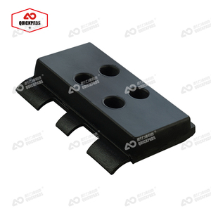 Hoge Slijtvastheid Rubber <span class=keywords><strong>Track</strong></span> Pads Ketting Stalen Spoor Ketting Voor Asfalt Straatstenen Voor Abg225.abg325 Bouwmachines Onderdelen - Product Image 2