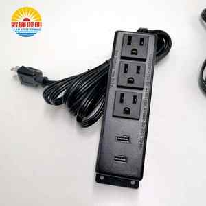 Dongguan Factory Desktop Under Desk Power Strip d'extension avec 3/2 prises 2A/1C Ports USB 110V-250V Câble de 1.8m pour les États-Unis et le Canada - Product Image 1